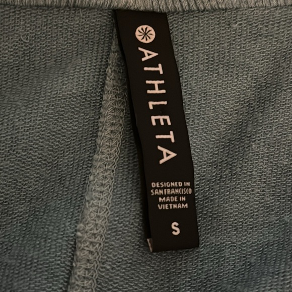 Athleta Cardigan Sweater Soft Long Size S M Blue Pockets‎ Casual Relaxed Fall - Picture 5 of 7